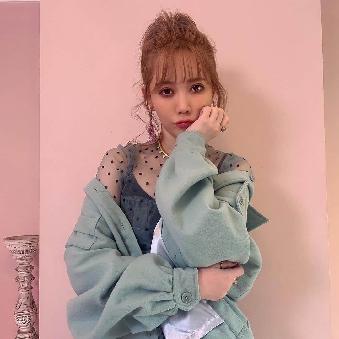 MACOのインスタグラム：「Good morning👩🏼‍🔬🧃」