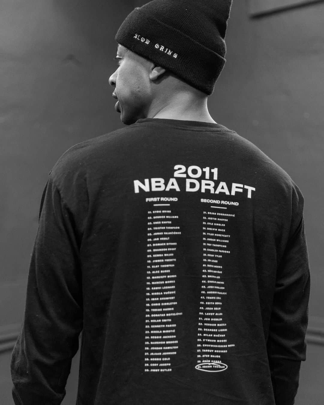 アイザイア・トーマスさんのインスタグラム写真 - (アイザイア・トーマスInstagram)「NBA Draft Day!!! Shop now at www.slowgrind.media/store “Mr IrrelevanT”  📸: @teejayregan」11月19日 8時52分 - isaiahthomas