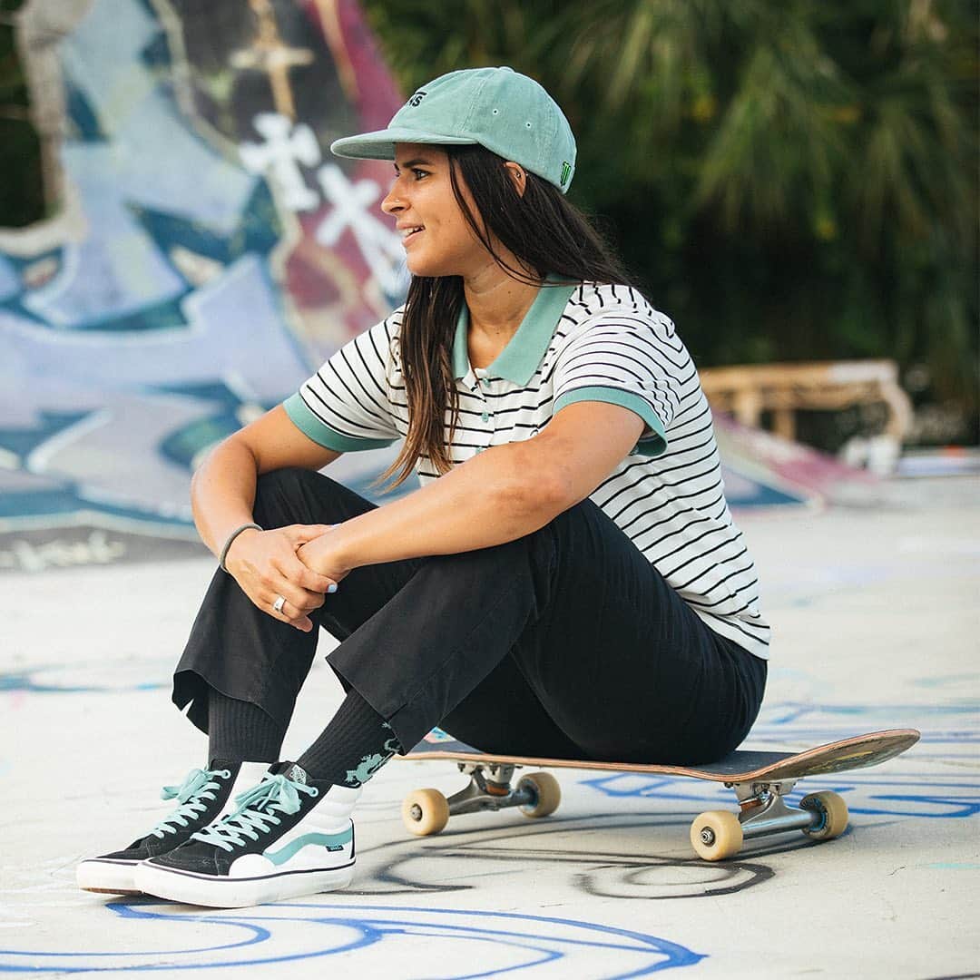vansさんのインスタグラム写真 - (vansInstagram)「Flow like Fabiana in her signature @VansSkate footwear and apparel collection, available now at a skate shop near you or vans.com/skate」11月19日 8時56分 - vans