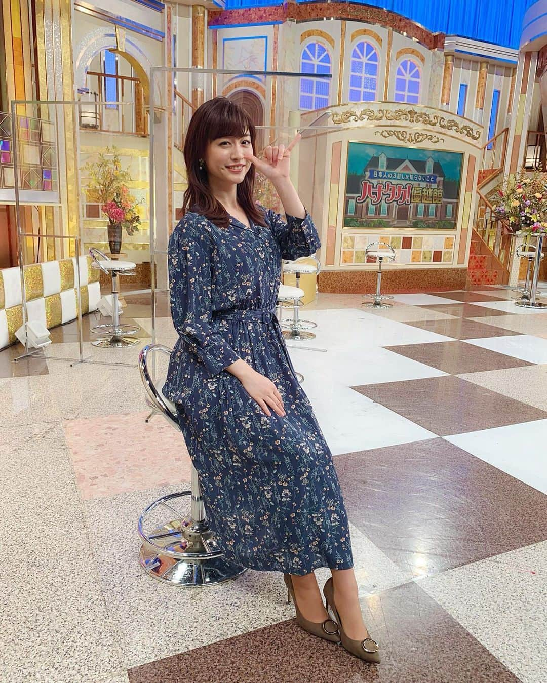 新井恵理那さんのインスタグラム写真 - (新井恵理那Instagram)「11/19 よる7時〜『日本人の3割しか知らないこと くりぃむしちゅーのハナタカ!優越館』(テレビ朝日系)に出演します！ 魅力的なお取り寄せグルメがたくさん紹介されますよー(*≧∀≦*)♪ #ハナタカ優越館 #お取り寄せ #新井恵理那 #centforce」11月19日 8時57分 - elina_arai