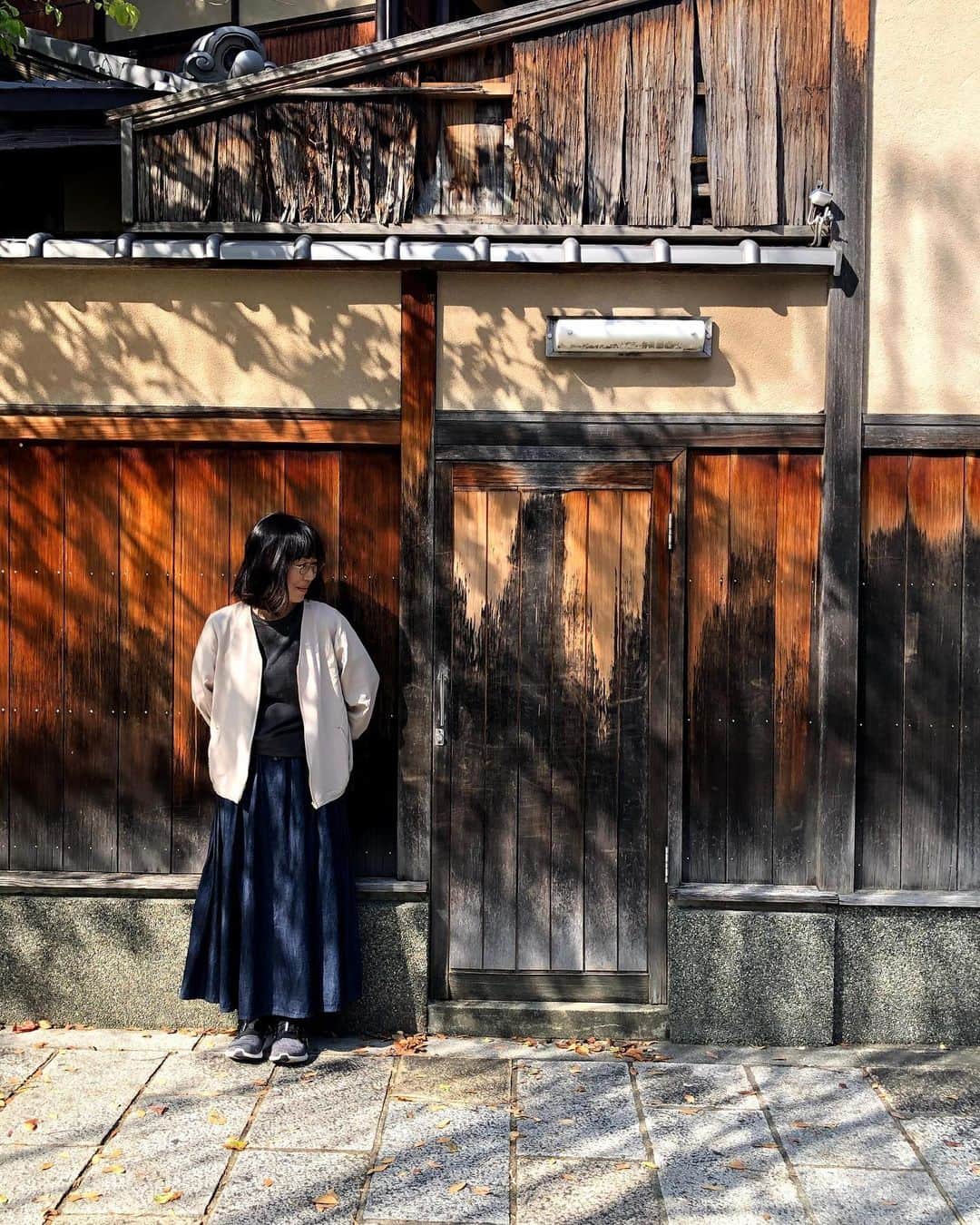 yukaのインスタグラム：「京都壁。 2020.10.13 ・ ・ ・ #ザ壁部 #indes_gram  #igersjp  #instagramjapan  #kyoto  #京都 #京都旅行  #vsco #iPhonephotograph」