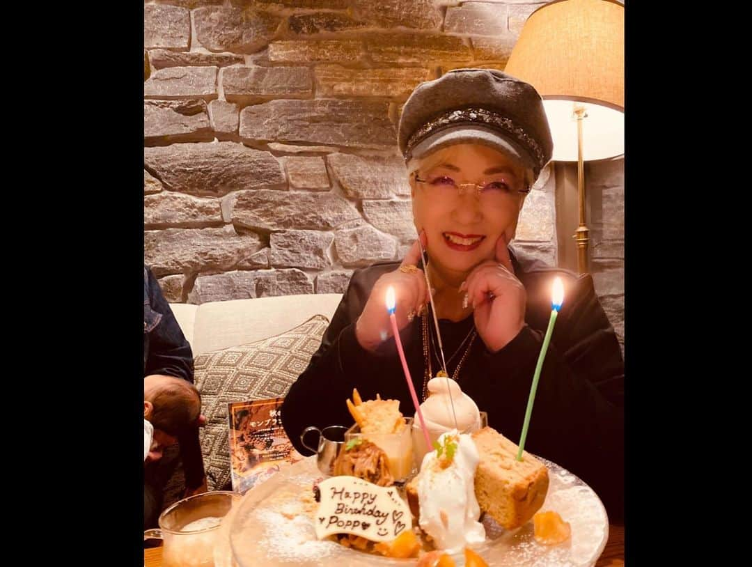 三船美佳さんのインスタグラム写真 - (三船美佳Instagram)「💜🧡💛 Happy Birthday Mom #産後は特に母への感謝倍増する😍 #ホント可愛いママちゃん❤️ #だいしゅき🥰」11月19日 9時35分 - mikamifune_official