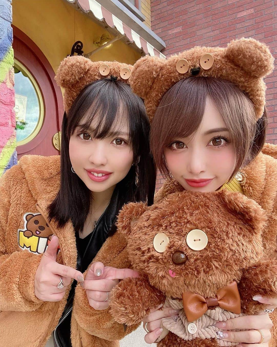 サキ吉さんのインスタグラム写真 - (サキ吉Instagram)「みんな正解😍❤️ 先週ユニバに行ってました💞 大好きなティムコーデ🧸 ． りなと大阪京都旅行楽しかったーー！！🥰 京都ではお着物着て観光したから、投稿たくさんしてくね💞 ． #ユニバ #ユニバーサルスタジオジャパン  #usj #universalstudiosjapan  #大阪 #ティム #ティムコーデ #tim #ミニオン」11月19日 9時39分 - sakikichi1201