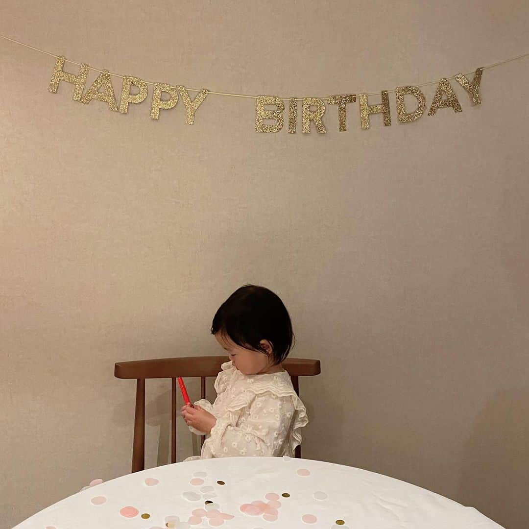 ヘリム・パクさんのインスタグラム写真 - (ヘリム・パクInstagram)「- 리아의 두번째 생일을 축하해❤️ . . . #리아 #두살 #24개월」11月19日 9時59分 - iam_hyepark