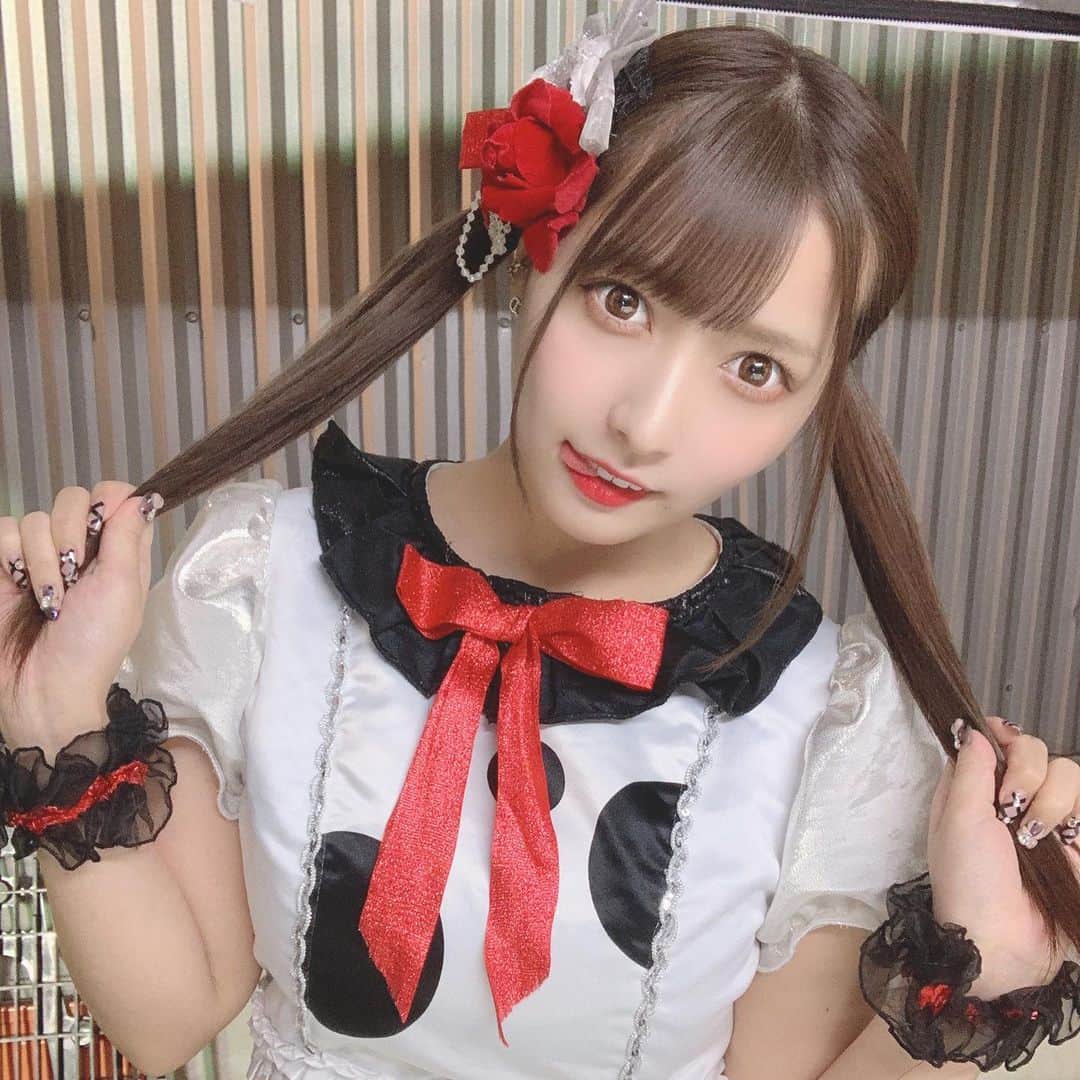 太田里織菜のインスタグラム：「. . ツインテール✩°｡⋆⸜(ू｡•ω•｡) . . #らぶどる #ツインテール #アイドル」