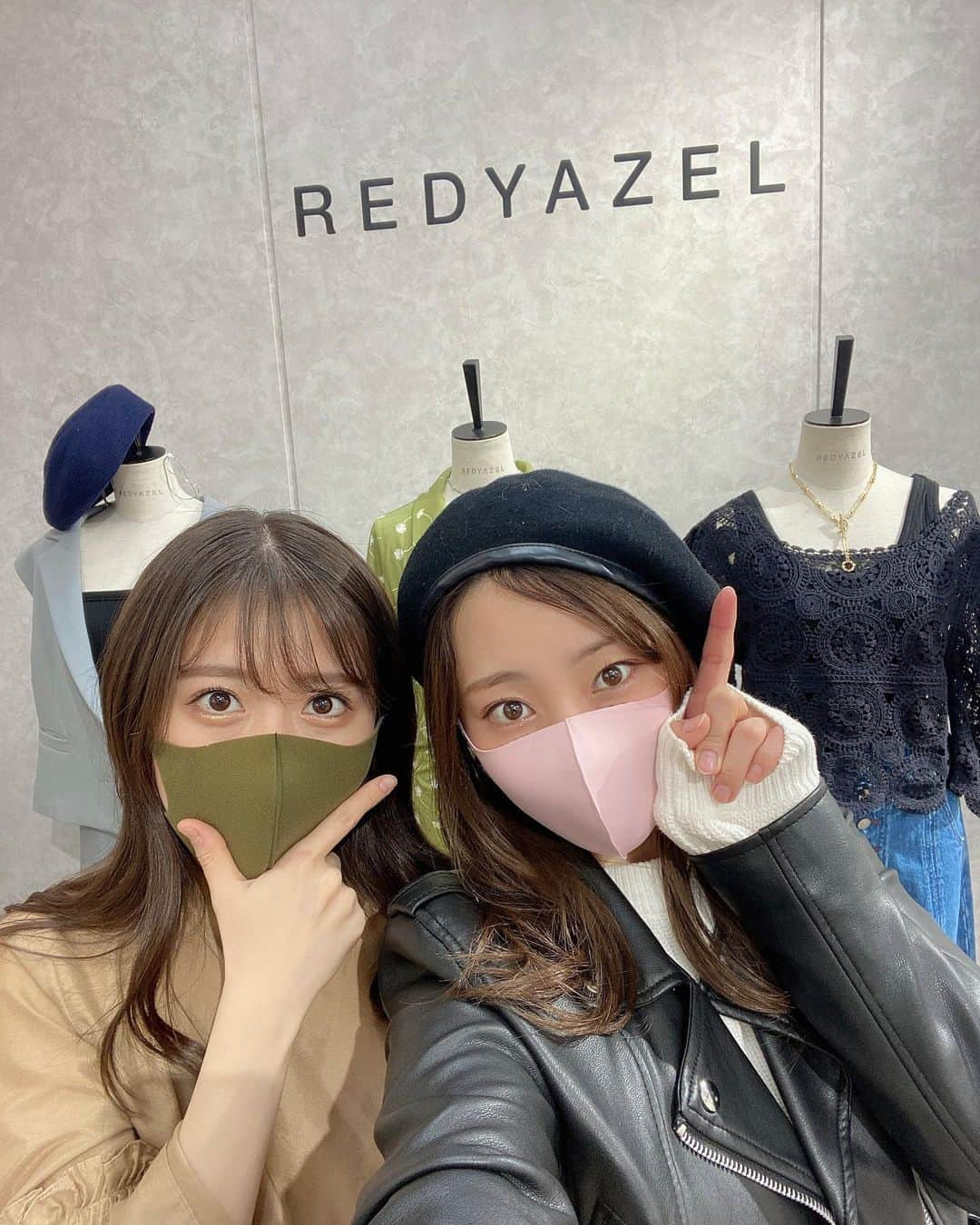 藤江れいなさんのインスタグラム写真 - (藤江れいなInstagram)「♡ きゃんとREDYAZELの 展示会に行ってきました😍 今季のREDYAZELも最高に可愛いです♡ 着るのたのしみだなー💚 ・ ・ #REDYAZEL #展示会 @redyazel ・ ・ #旦那と嫁」11月19日 13時12分 - 01nyan0201