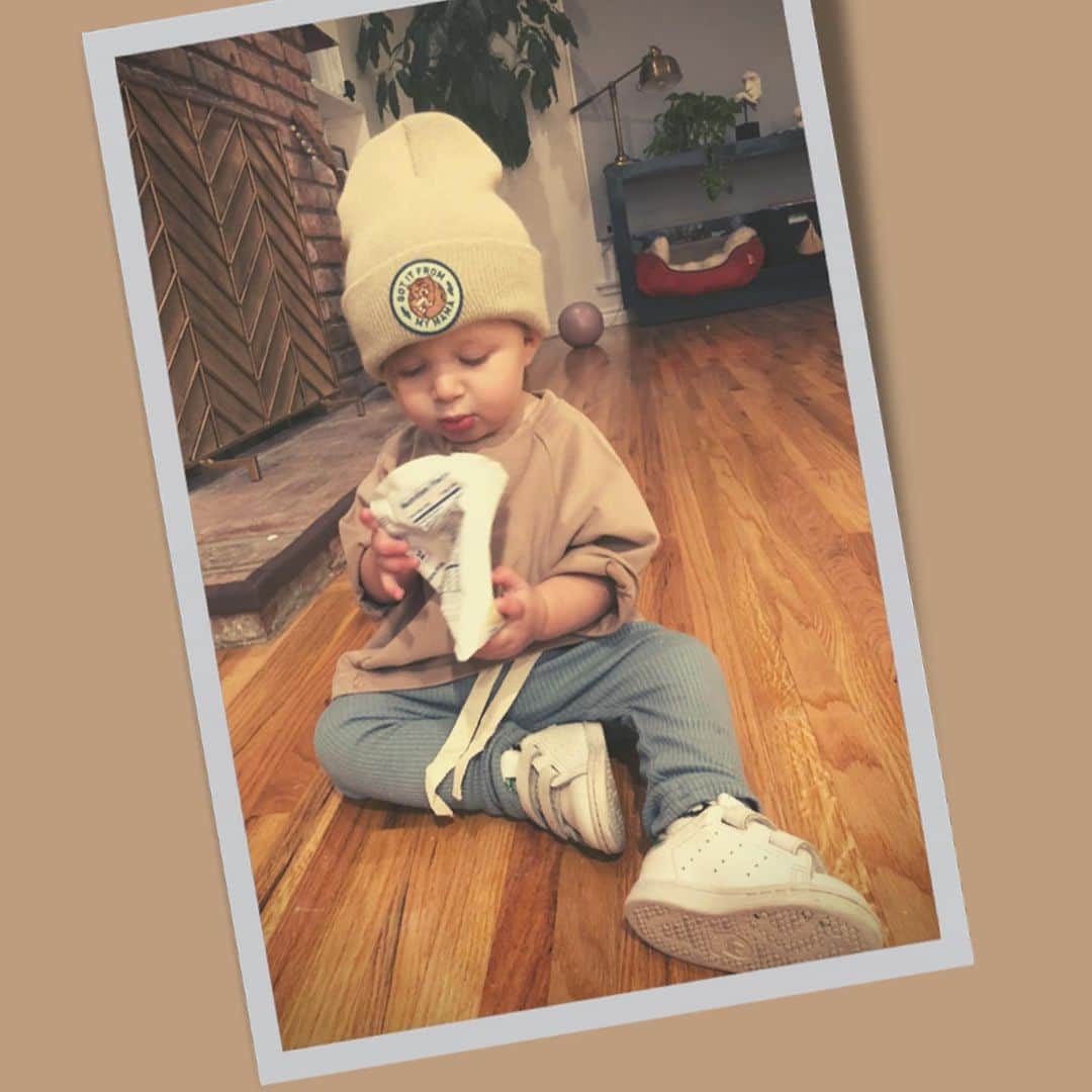 カミーユ・グアティのインスタグラム：「I’ve been lucky to have such a good mommy tribe where almost all of Morrison’s clothes have been hand me downs. I just bought outfits for him...for the first time and I CANT TAKE THE CUTENESS!  . #proudmomma #cutie」