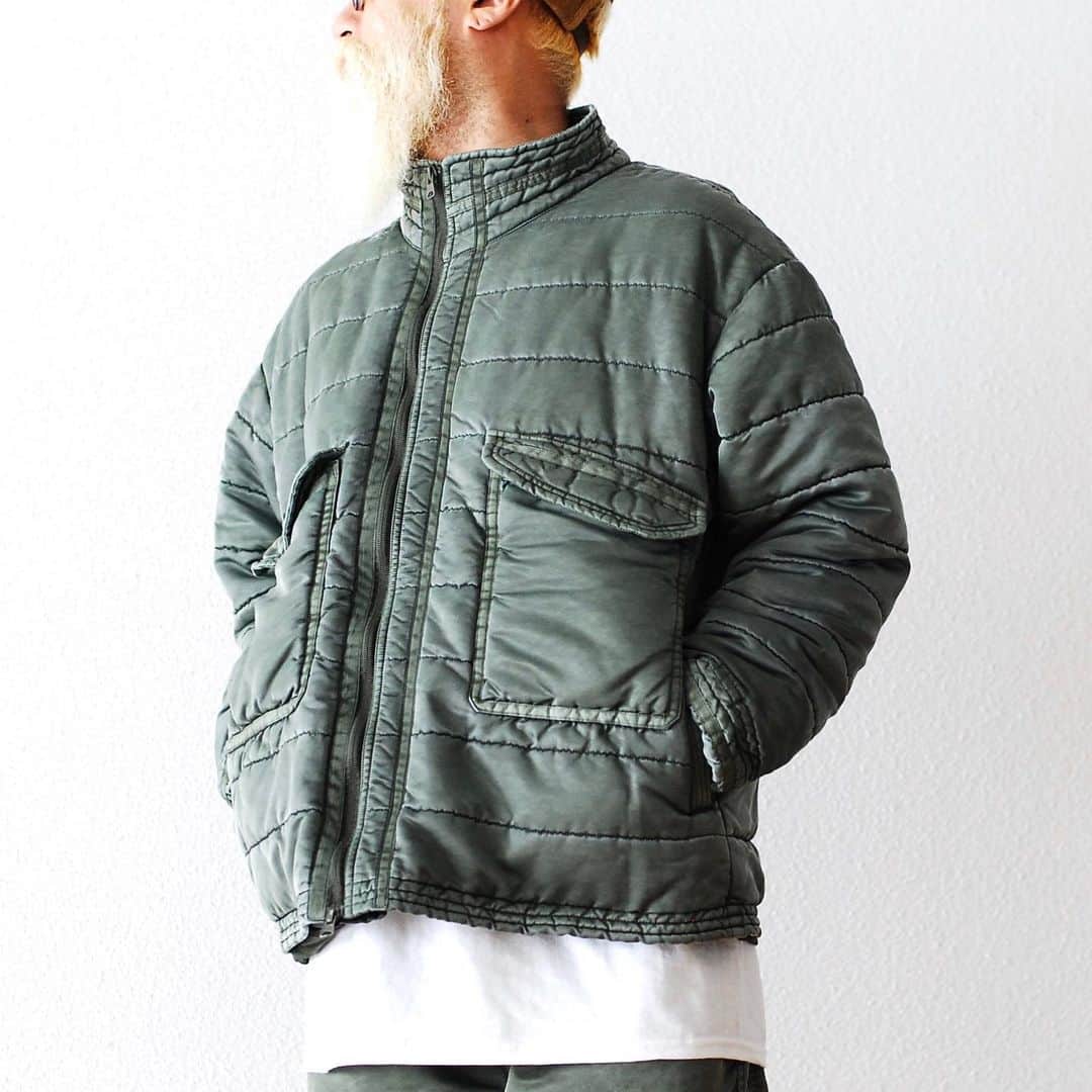 のインスタグラム：「［#10倍ポイント開催中！］ Porter Classic / ポータークラシック "SUPER NYLON "MASH" PADDING JACKET" ¥66,000- _ 〈online store / @digital_mountain〉 https://www.digital-mountain.net/shopdetail/000000012165/ _ 【オンラインストア#DigitalMountain へのご注文】 *24時間受付 *15時までのご注文で即日発送 *1万円以上ご購入で送料無料 tel：084-973-8204 _ We can send your order overseas. Accepted payment method is by PayPal or credit card only. (AMEX is not accepted)  Ordering procedure details can be found here. >>http://www.digital-mountain.net/html/page56.html _ #PorterClassic #ポータークラシック _ 本店：#WonderMountain  blog>> http://wm.digital-mountain.info _ 〒720-0044  広島県福山市笠岡町4-18  JR 「#福山駅」より徒歩10分 #ワンダーマウンテン #japan #hiroshima #福山 #福山市 #尾道 #倉敷 #鞆の浦 近く _ 系列店：@hacbywondermountain _」