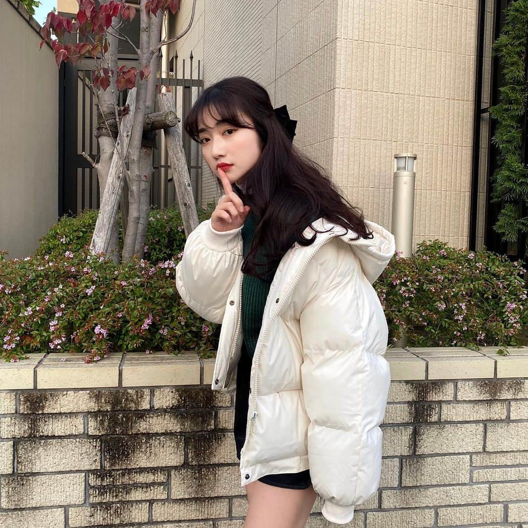 河﨑莉奈さんのインスタグラム写真 - (河﨑莉奈Instagram)「날씨 조아🤍  outer♡ @cerca_official knit♡@17kg_official」11月19日 15時22分 - rinya5588