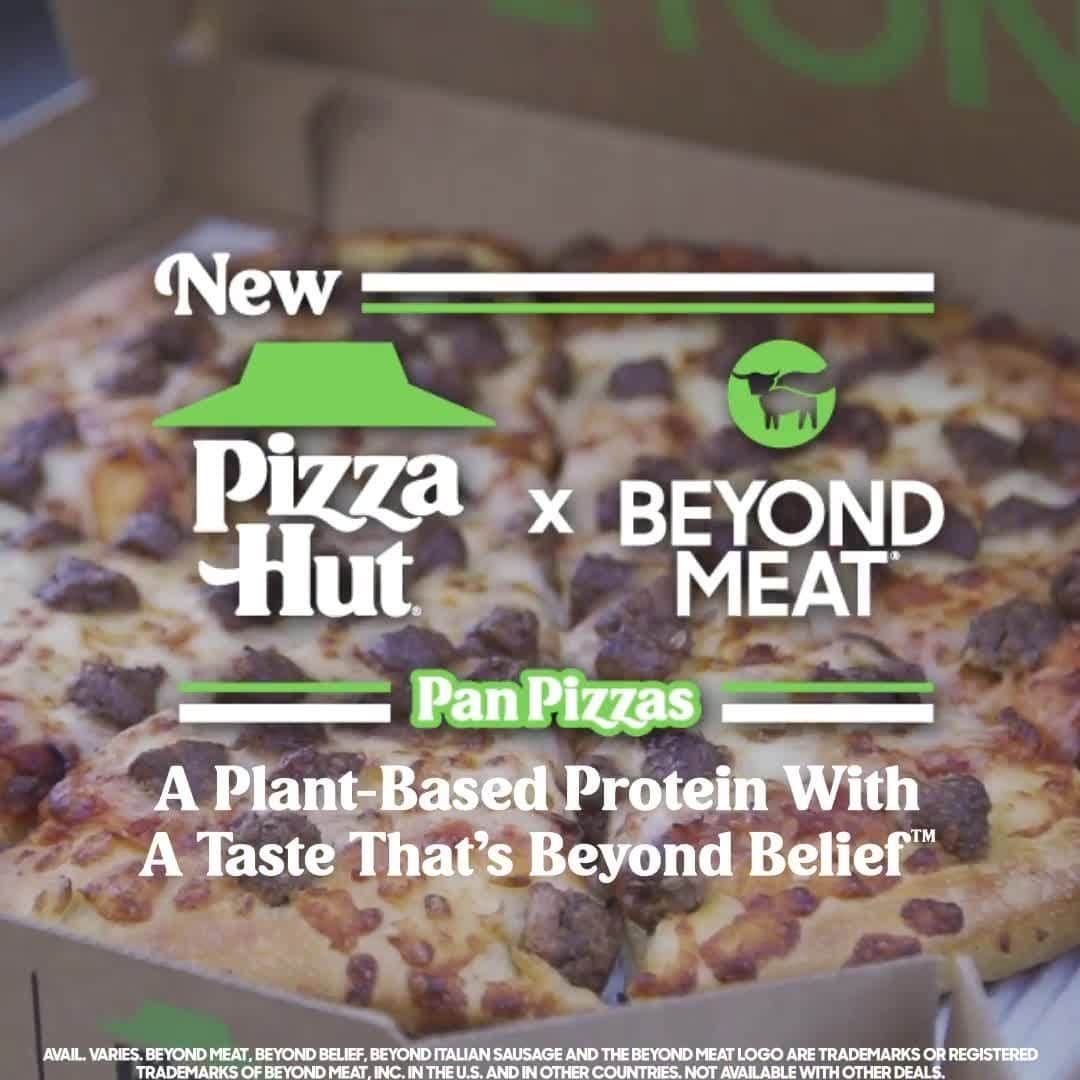のインスタグラム：「The people have spoken: Beyond Italian Sausage Pizza is 🔥🔥🔥. Have you tried it yet? #PizzaHutAmbassador」