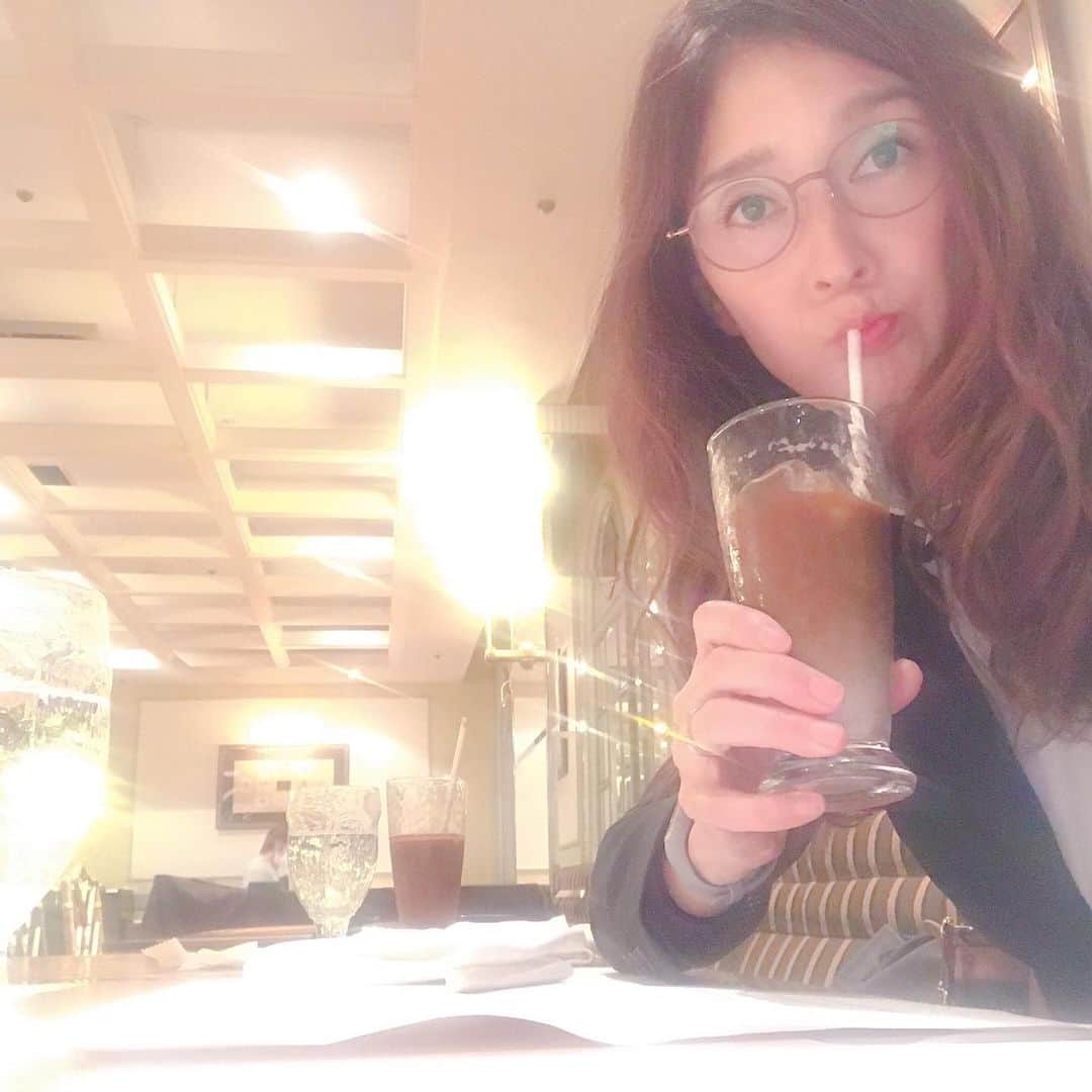 益子直美さんのインスタグラム写真 - (益子直美Instagram)「今日は取材と打ち合わせで東京へ。  ホテルが大きすぎて、迷子になった、、、  #ホテルニューオータニ東京」11月19日 17時37分 - naomi.masuko