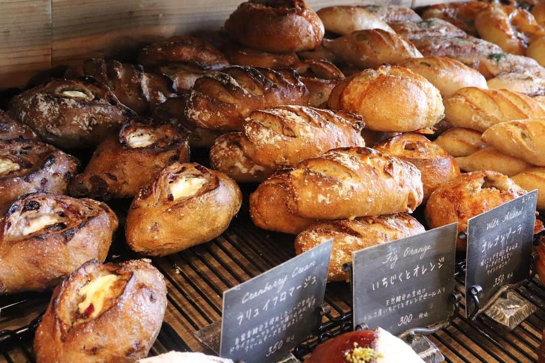 丘の上のパン屋 のグルメインスタ
