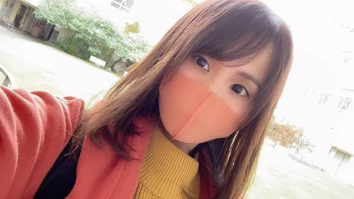 森碕ひろかのインスタグラム：「体調不良でしばらくお休みしてましたが、回復しました！☺️✨✨ (※コロナではないです)  占いも復活したので、ぜひご応募ください✨✨  🔮裕加の電話占い🔮 詳細 youtu.be/STBpq1FpMS8 応募フォーム https://www.secure-cloud.jp/sf/1586338606MQCSpYLc  また、たくさんの方が心配してDMくださったり、Amazonギフト送って下さいました🎁✨✨ 本当にありがとうございました☺️💕」