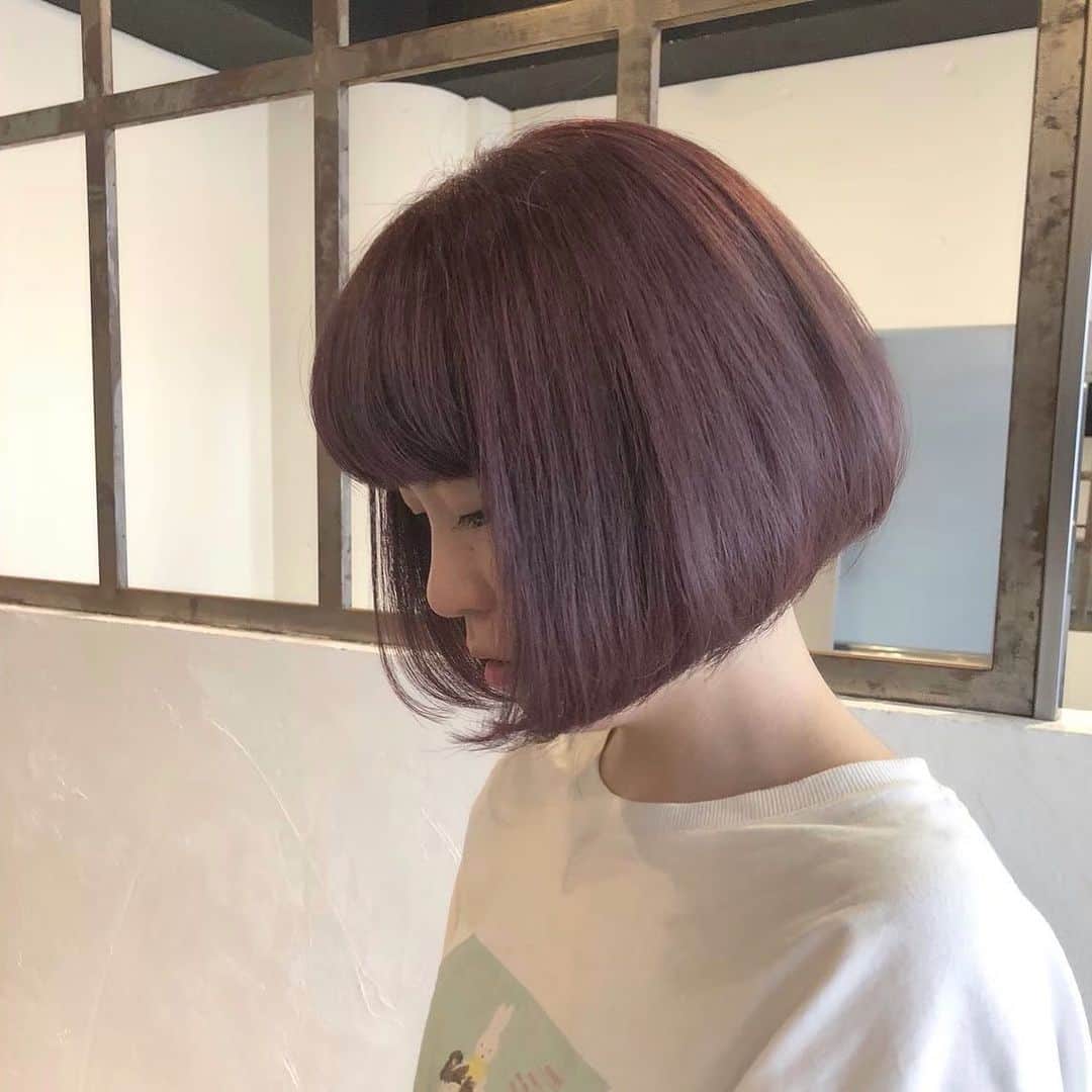 diptyMOILA diptyMOILA のインスタグラム：「pink beige . diptyMOILA オリジナルケアブリーチでダメージレスcolor が楽しめます♡ . メニューのお問い合わせは  @sayaka_diptymoilaまで」