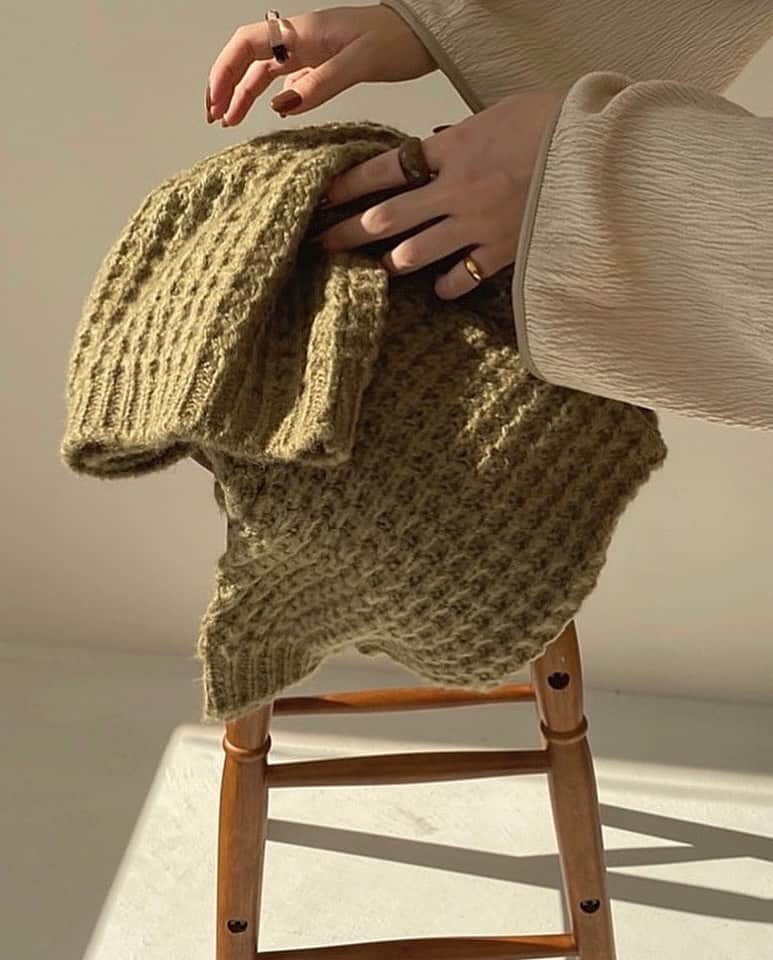 kannnaのインスタグラム：「osaka popupまであと２日♡♡ ワクワクや〜っ  スタッフみんな体調管理等対策を徹底し、皆様とお会い出来ることを楽しみにしています☺️🤍 沢山のご来場お待ちしております♡  osaka popup 11/21-23  スペース ドゥラポ 大阪市中央区博労町4-6-14 ラポビル1F (心斎橋の駅から5分)」