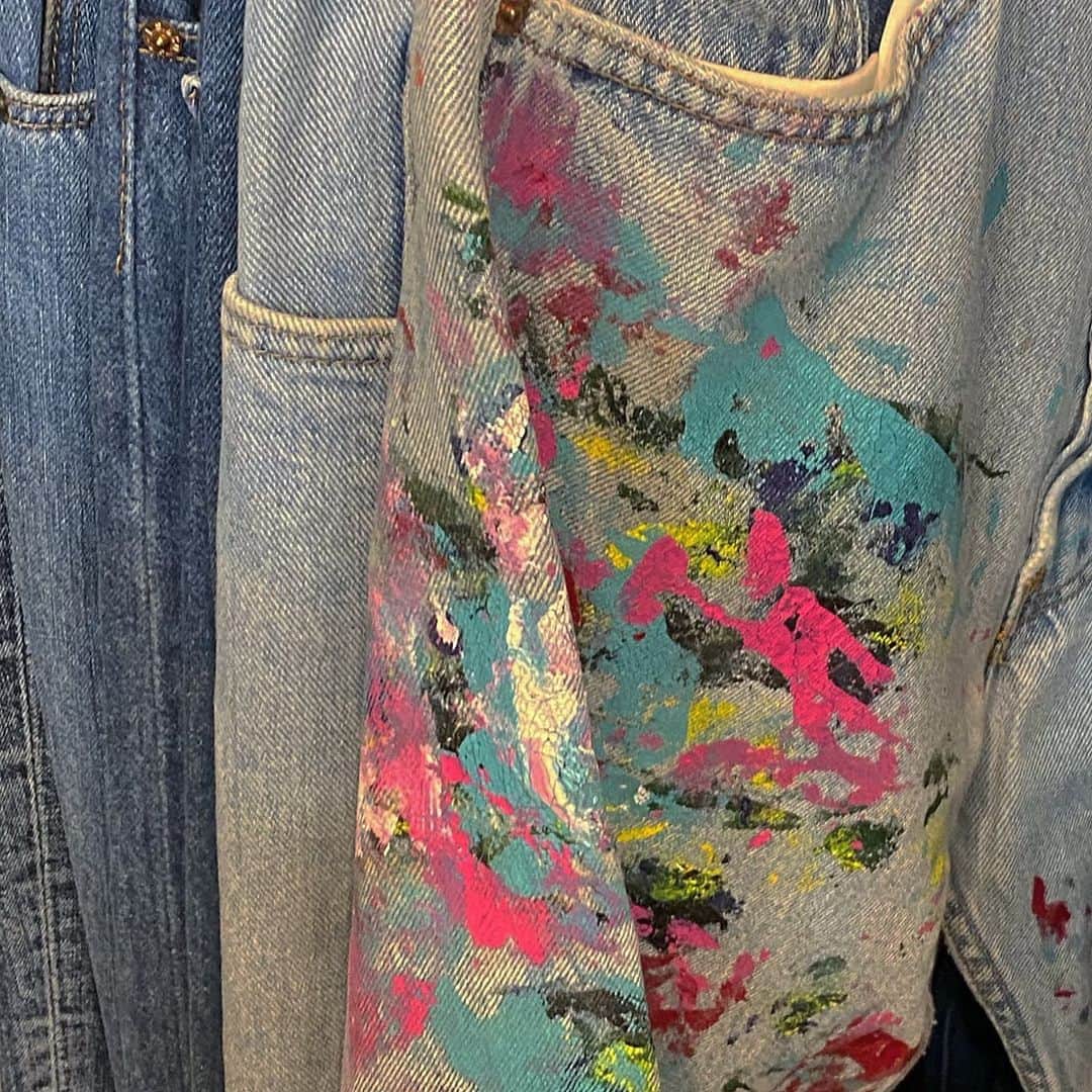 セナのインスタグラム：「🌺」