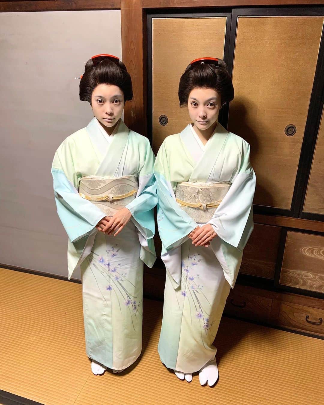 ＹＡＥ【MIO・YAE】のインスタグラム：「TBS #モニタリング ありがとうございました👻バァー 井戸から👻バァー 色んなところから👻バァー お菊さん👻 リアクションすごかったです👀 #ホラー#双子」