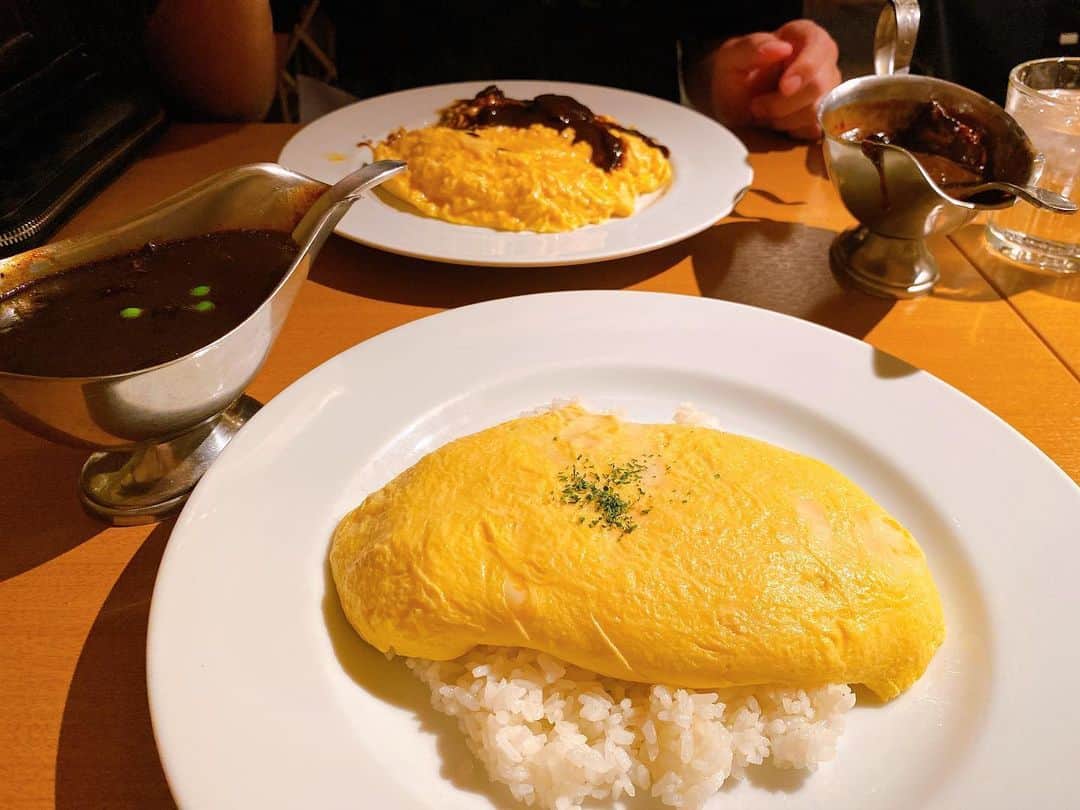 みやざきやすこさんのインスタグラム写真 - (みやざきやすこInstagram)「チーズオムデミライス❤️  美味しかったー🤩❤️  #チーズオムデミライス #調布グルメ #みやざきやすこ #バストアップサロン #ヘブンズドア」11月19日 21時07分 - yasuko.miyazaki333