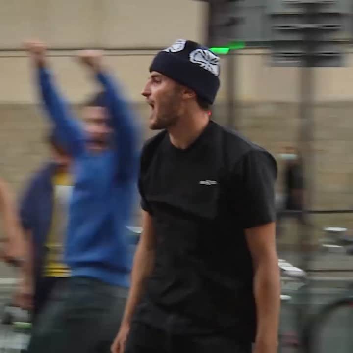 ヴィンセント・ミルウ のインスタグラム：「#independenttrucks IN PARIS 🎥 @gperimony  LINK IN BIO  Thank you @jipovision @v7distribution @juliosola and the crew for that sick « sardinas a la plancha » trip !!🔥🔥」