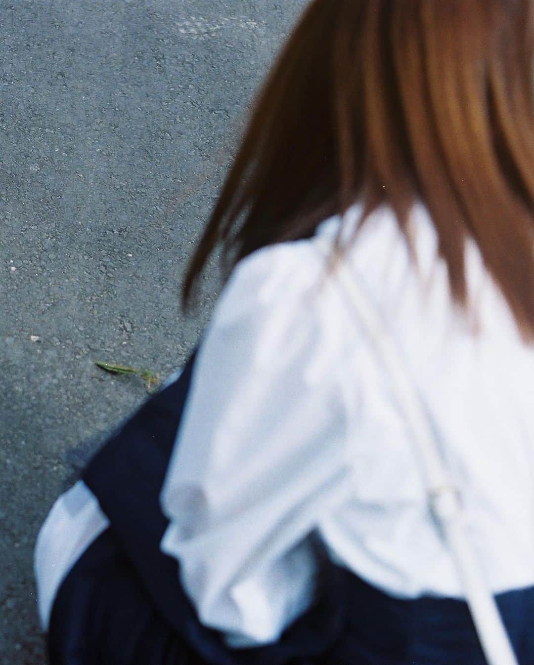 豊永阿紀さんのインスタグラム写真 - (豊永阿紀Instagram)「現像してみると、後ろ姿を見てるの好きなんだなぁと気づきます。  #1047camera」11月19日 22時07分 - aki_t_official