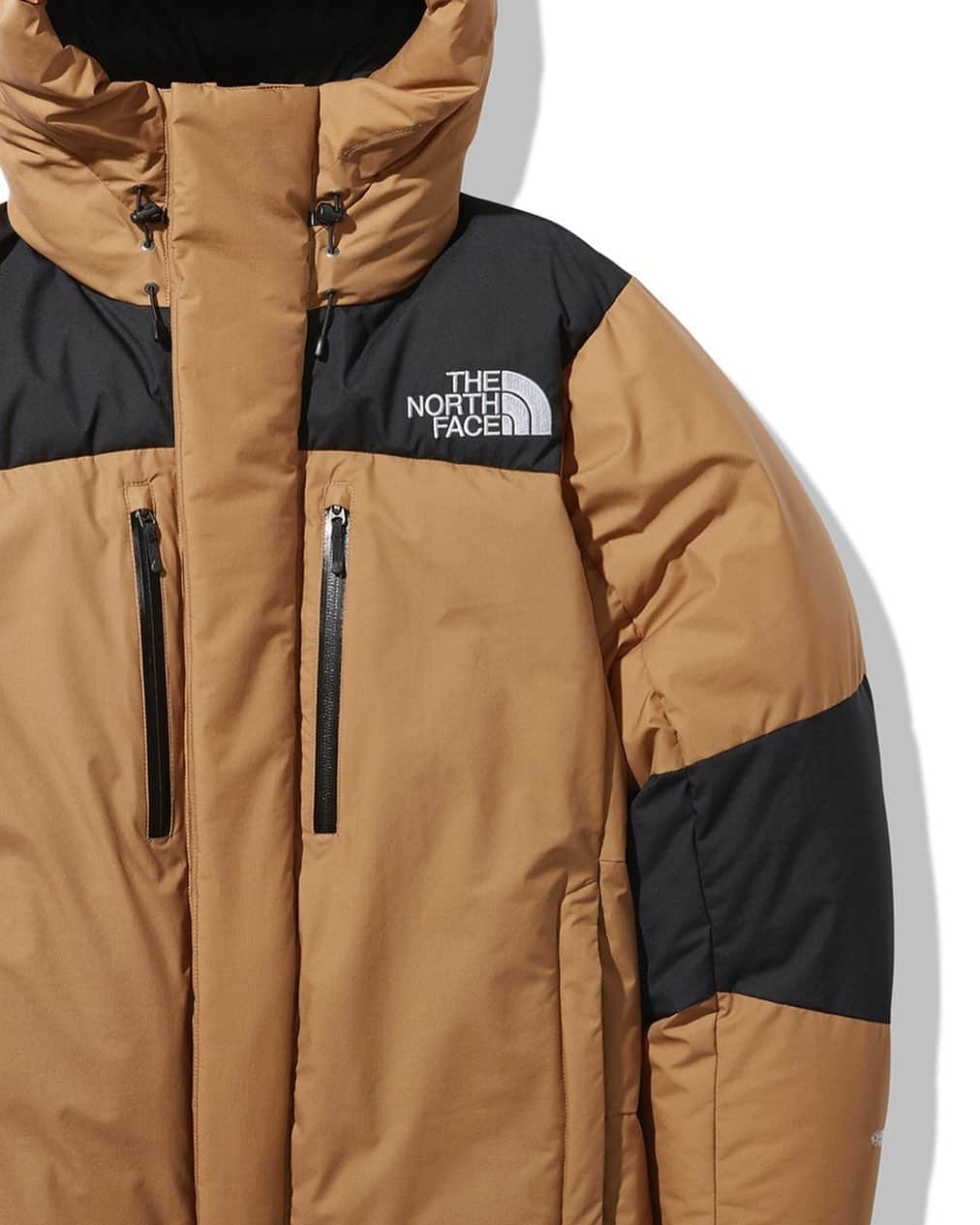 のインスタグラム：「THE NORTH FACE バルトロライトジャケット販売に関するアナウンス   ▪︎心斎橋パルコ 11/20発売 ※NEW OPEN 10:00～OPEN後、先着順での販売となります。 入店頂き順番に、販売のご案内をいたします。 ※心斎橋パルコへ入館予約済みの方のみ。  その他詳しくは店舗までお問い合わせください。  ※インスタグラムメッセージでの問い合わせは受け付けておりません。ご了承ください。  @adametrope @thenorthfacejp」