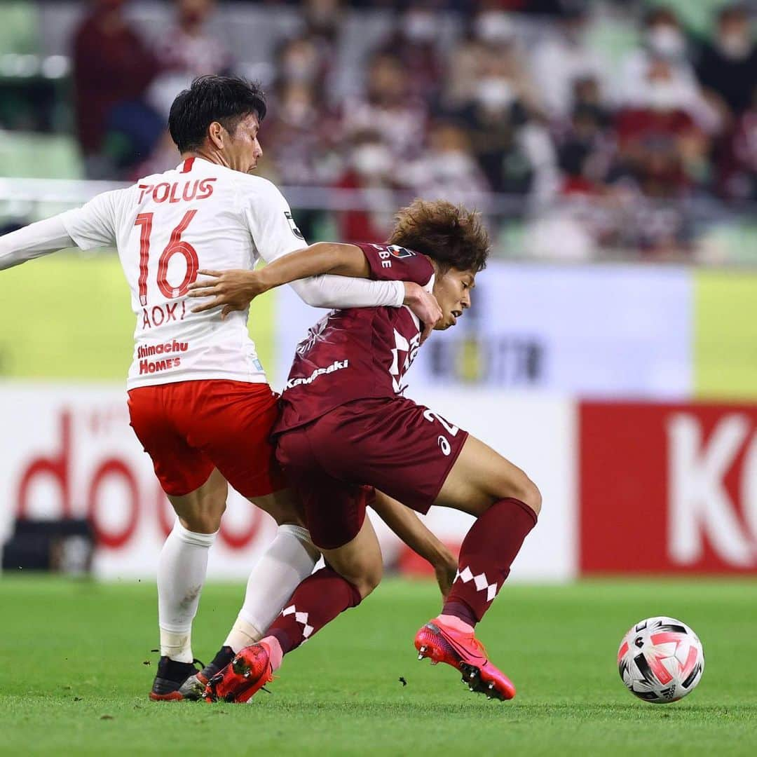 ヴィッセル神戸さんのインスタグラム写真 - (ヴィッセル神戸Instagram)「[MATCH PHOTOS] VISSEL KOBE vs. URAWA REDS  #vissel #visselkobe #ヴィッセル #ヴィッセル神戸 #Kobe #神戸 #WeAreKobe #KobeForeverForward #一致団結 #JLeague #Jリーグ #DAZN」11月19日 22時16分 - visselkobe