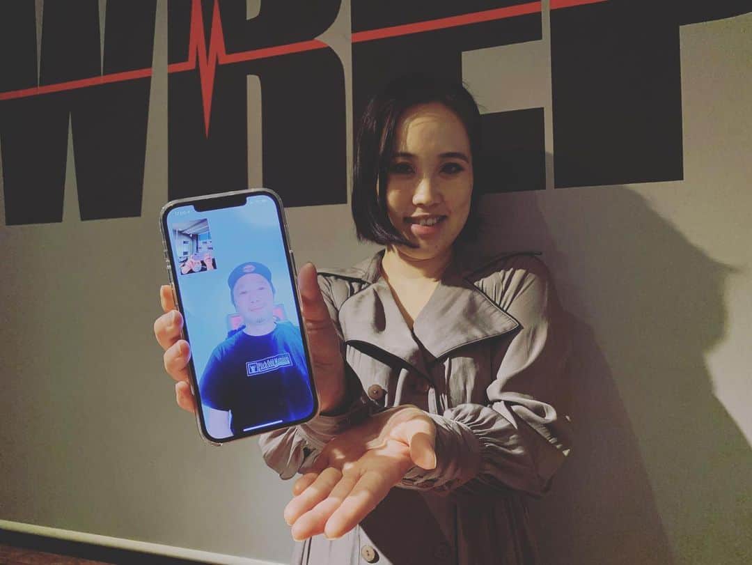 DJ ATSUのインスタグラム：「今夜 21:00〜﻿ SHIHO WATANABE がナビゲーターを務める ﻿ #WREP × #LINEMUSIC 「DJ's PLAYLIST」聴いて下さった皆様ありがとうございました！﻿ ﻿ SHIHOちゃん、YANATAKEさん、NEGIありがとうございました😊﻿ ﻿ ﻿ LINE MUSIC プレイリストもゼヒCheck♪﻿ ﻿ 「サンプリング R&B HITS 2020」by DJ ATSU﻿ → https://lin.ee/CGrB5yp/lnms」