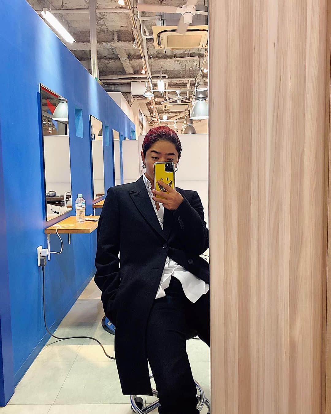 のインスタグラム：「真面目な日🕴 #☺️」