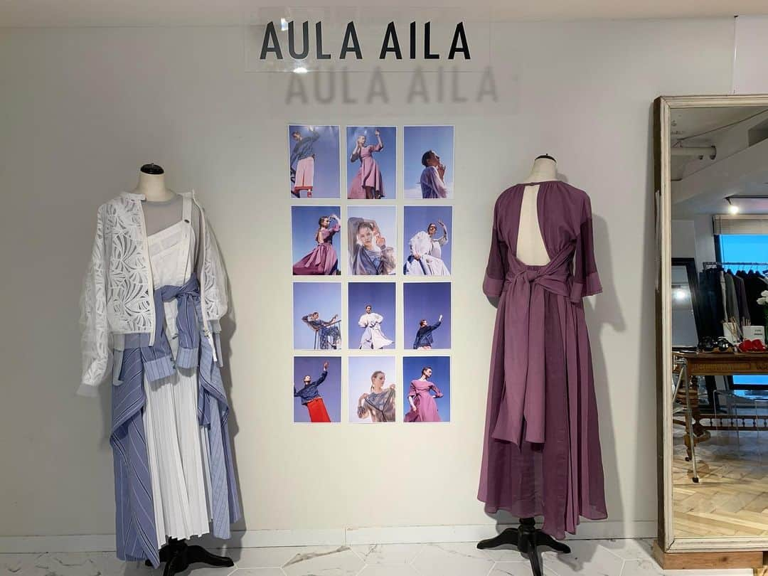 久松郁実さんのインスタグラム写真 - (久松郁実Instagram)「﻿ ﻿ ﻿ 🍃AULA AILAのSS展示会🍃﻿ ﻿ 素敵な春服が沢山で﻿ 「かわいー！かわいー！」﻿ ってずっと言ってました！！笑﻿ ﻿ 届くの楽しみだな〜♡  #aulaaila」11月19日 22時27分 - ikumi_hisamatsu