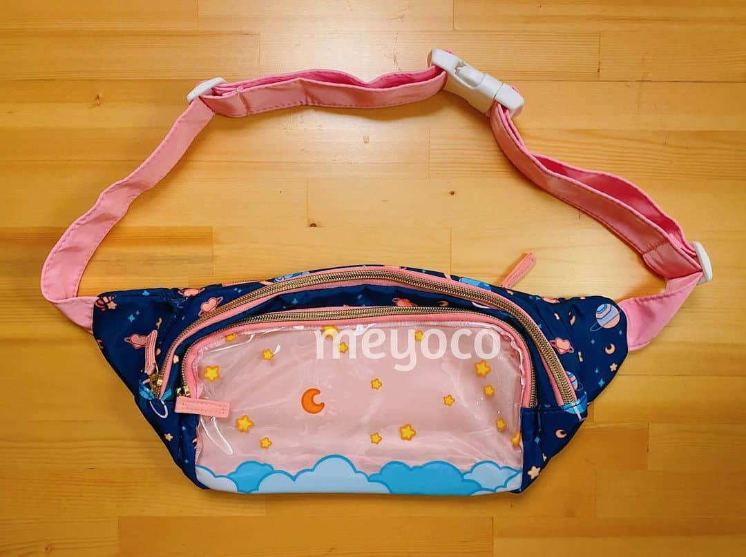 meyocoさんのインスタグラム写真 - (meyocoInstagram)「Celestial Bodies fanny pack will be restocked in my online store this Saturday at 10 AM PST! 🌟✨💫」11月19日 22時53分 - meyoco