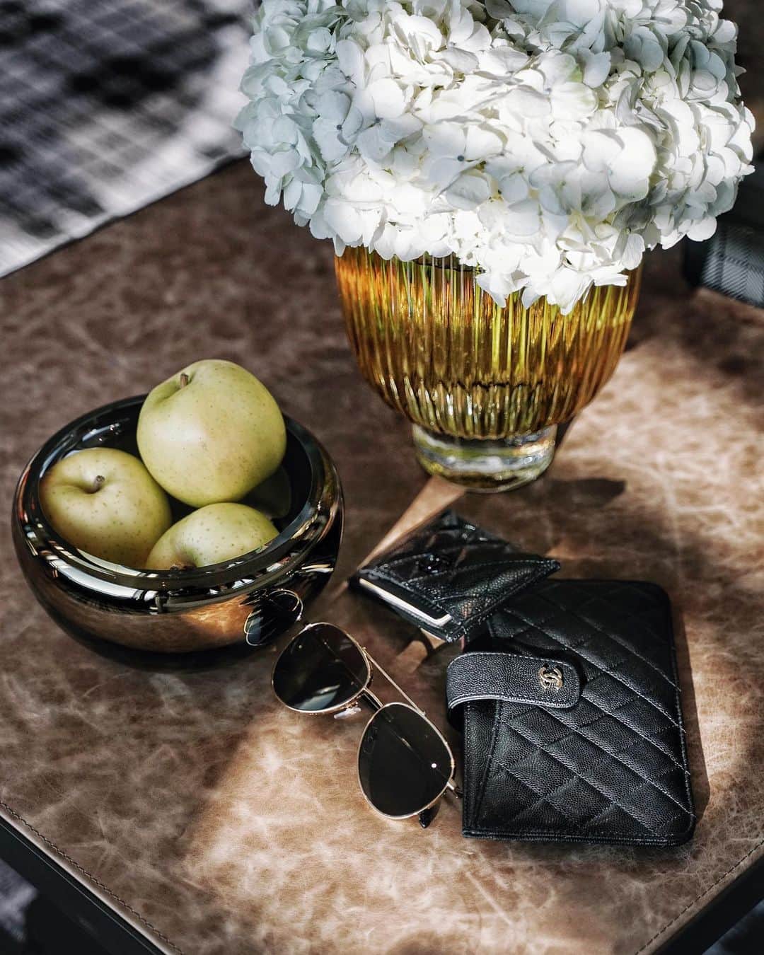 Christoffer Chengのインスタグラム：「Just thought this moment was pretty ✨✨ @chanelofficial」