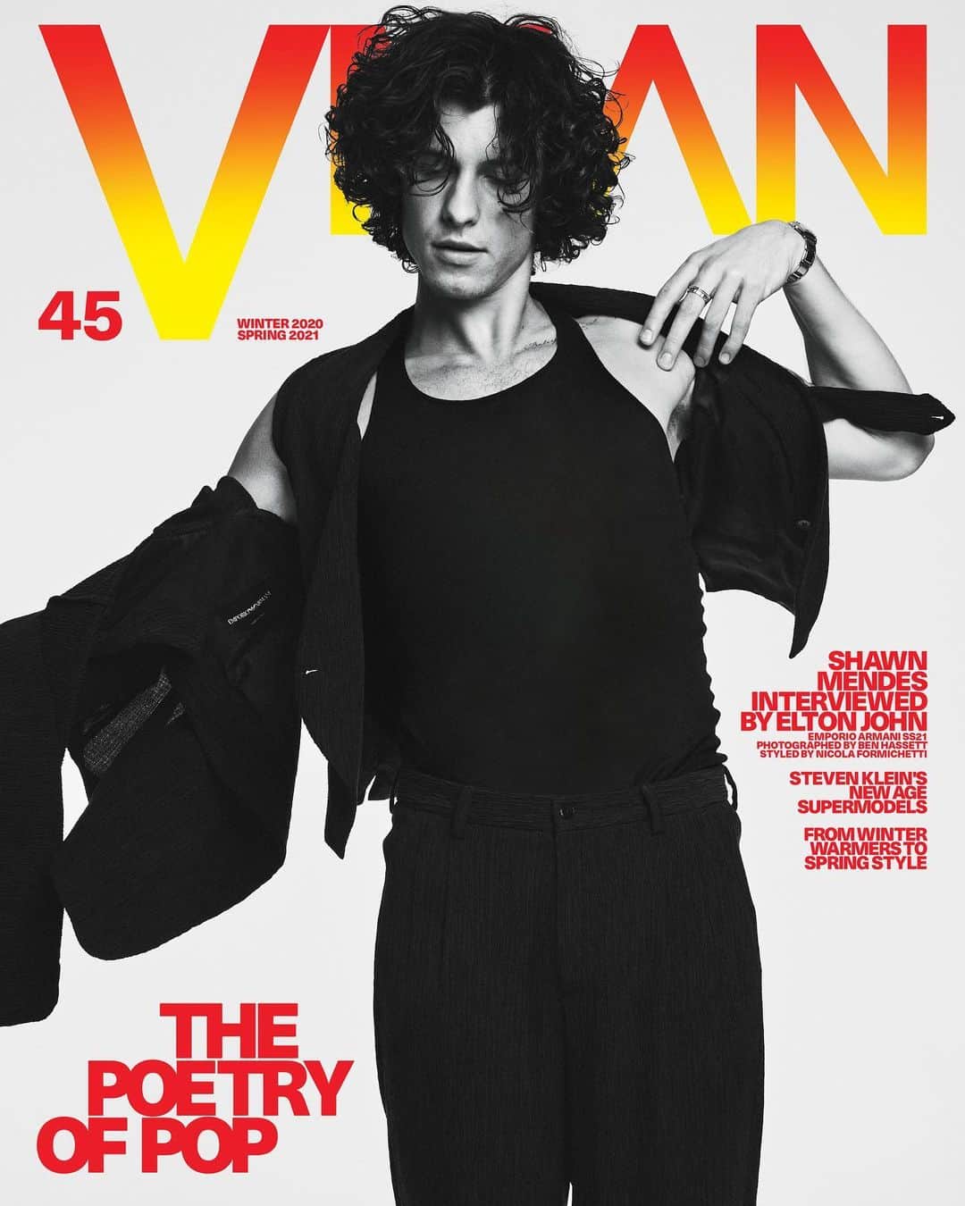 ニコラ・フォルミケッティのインスタグラム：「@shawnmendes in @emporioarmani for @vman cover 🖤 photo @benhassett fashion direction by me 🤘🏼 // grooming @heyannabee production @jnproductionglobal  casting @itboygregk 🖤  #shawnmendes」