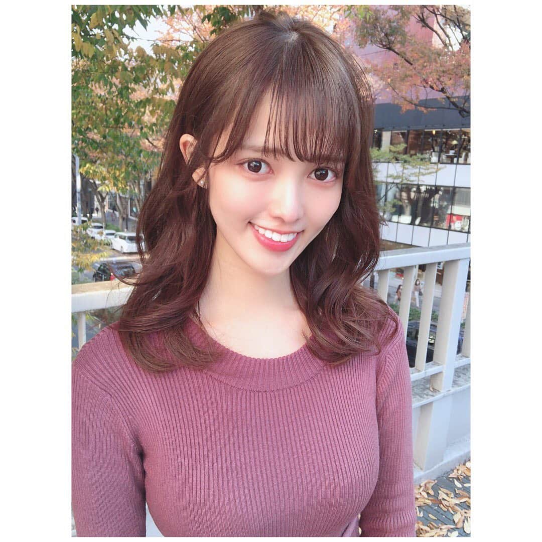 松永杏奈のインスタグラム：「🤎🤎🤎 New hair ショコラベージュカラー🍫 前髪カットと後毛も作ってもらった☺︎ 石井さんいつもありがとうございます✨ . . . . . . . .  #ofhair #表参道 #秋カラー #サロン #サロンモデル #サロモ #作品撮り #ヘアカット #前髪カット #美容院 #美容室 #ミディアム #セミロング」