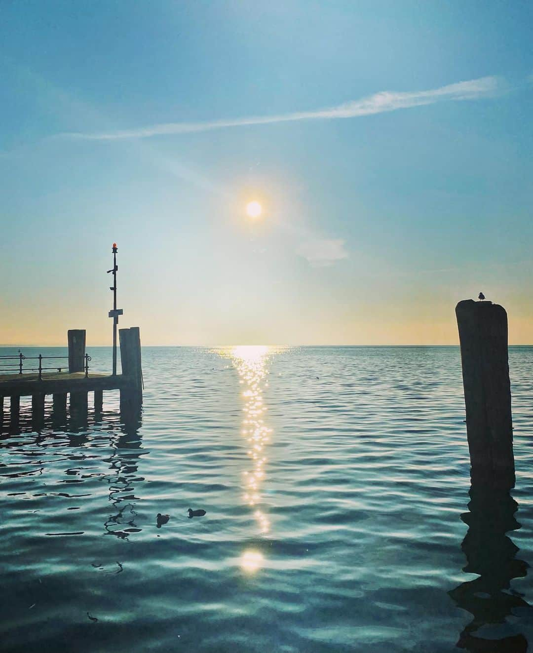 メラニー・サイクスさんのインスタグラム写真 - (メラニー・サイクスInstagram)「#lakegarda #bellisimo #view #tranquillo 💙」11月20日 0時21分 - msmelaniesykes