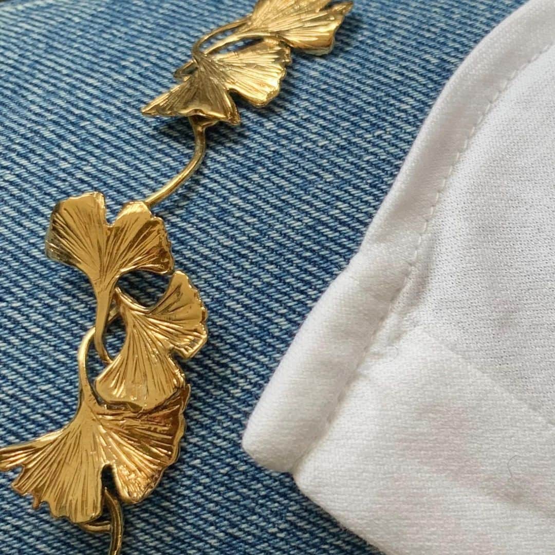 オーレリービダマンのインスタグラム：「Comfy jeans on Thursday ! #tangerine #aureliebidermann」
