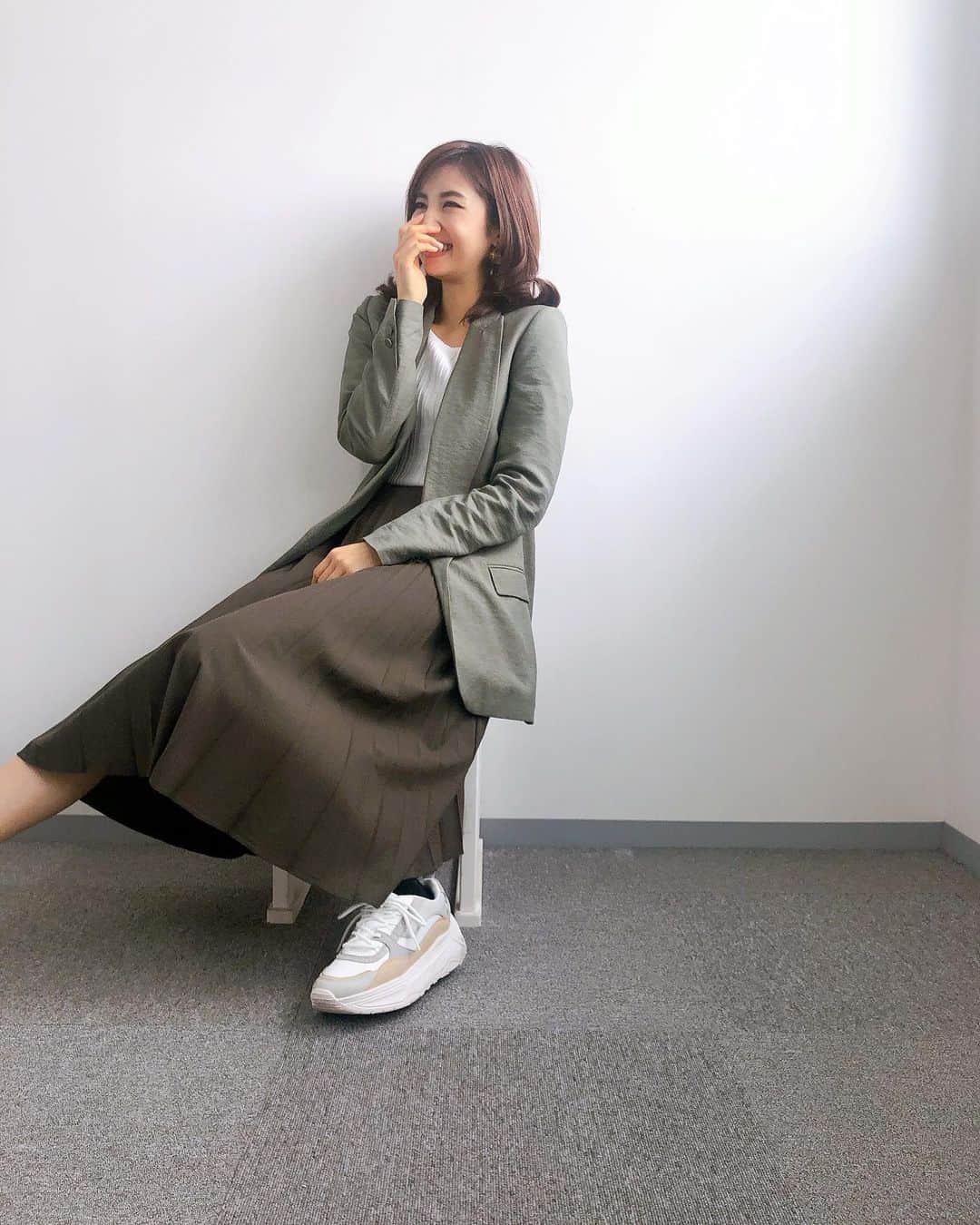 芝彰子さんのインスタグラム写真 - (芝彰子Instagram)「✔️ green×green . . #outfit #fashion #fastfashion #import  #なんかすっごい笑ってた😂」11月20日 10時51分 - akiaki1221