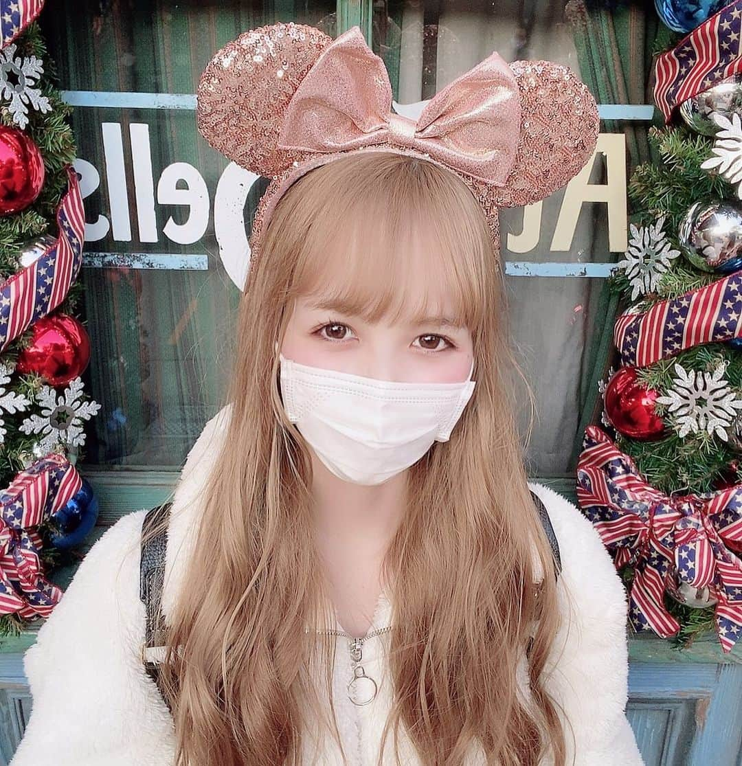 宮本ひなのさんのインスタグラム写真 - (宮本ひなのInstagram)「🎄 コメント返す！ #xmas #disney #ディズニー #いいね返し」11月20日 11時35分 - hinano0831