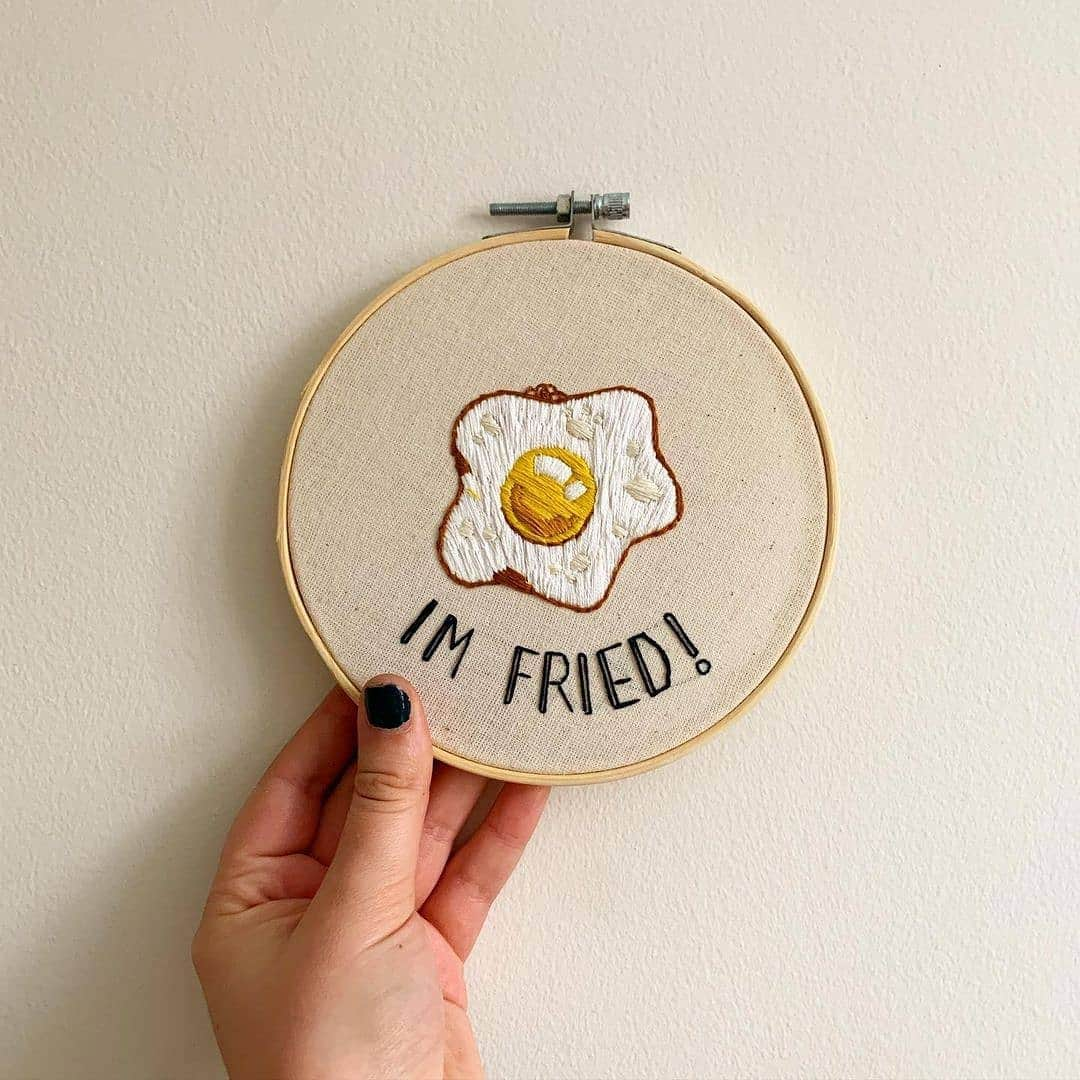 Eggs Conceptさんのインスタグラム写真 - (Eggs ConceptInstagram)「Mood 🍳 by 👉 Ruth June @magpiegoods 👈  #magpiegoods #eggsconcept #egg #eggs #friedegg #mood #embroidery」11月20日 3時15分 - eggsconcept