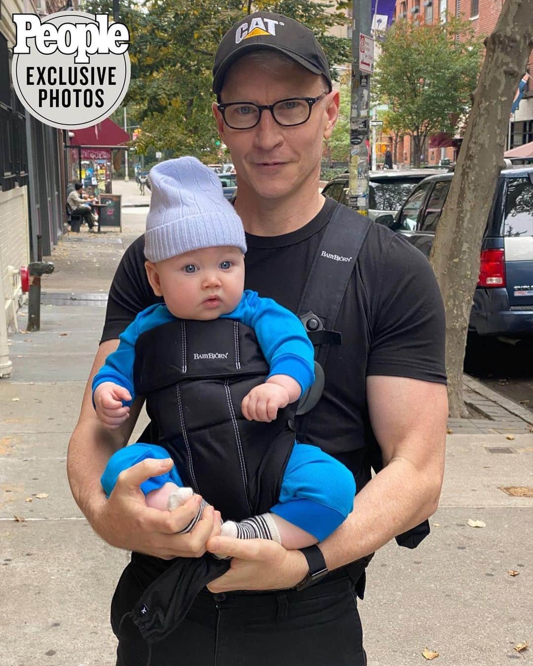 People Magazineさんのインスタグラム写真 - (People MagazineInstagram)「The cutest baby alive is ... Anderson Cooper's son Wyatt Morgan! ❤️ Little Wyatt is taking over the title of Cutest Baby Alive from his playdate companion: One of Cooper's best friends — and fellow "playground dads" — Andy Cohen had his son Benjamin Allen crowned the cutest by PEOPLE in 2019. 🍼 Tap the bio link for all the adorable details. 📷: Courtesy Anderson Cooper」11月20日 3時23分 - people