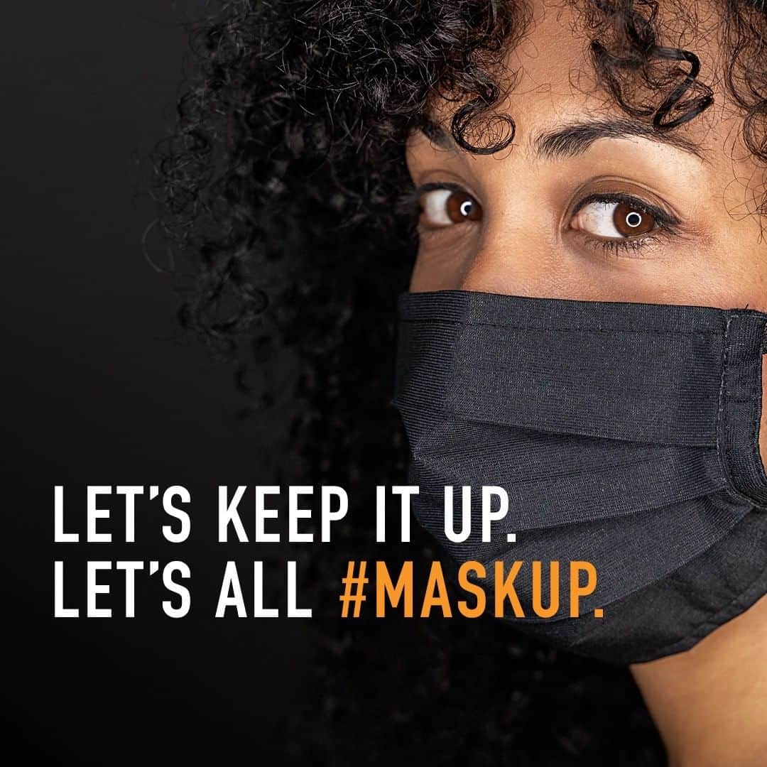 キャブスさんのインスタグラム写真 - (キャブスInstagram)「The science says it all. Masks work and they’ve helped slow the spread of COVID-19. Let’s #MaskUp and save lives together.  Learn more: everymaskup.com」11月20日 4時05分 - cavs