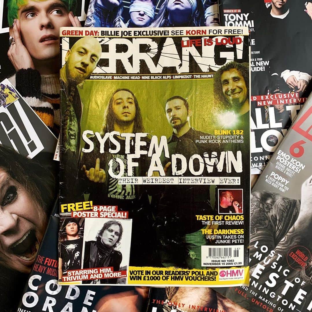 Kerrang!さんのインスタグラム写真 - (Kerrang!Instagram)「We're throwing it back today to a classic K! cover, featuring the only and only System Of A Down! 🤘 ⠀⠀⠀⠀⠀⠀⠀⠀⠀ @systemofadown #kerrang #kerrangmagazine #systemofadown #soad #metal #alternativemetal #altmetal #rock #hardrock」11月20日 4時10分 - kerrangmagazine_