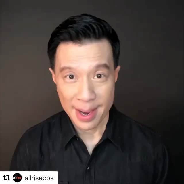 レジー・リーのインスタグラム：「Happy Thursday y’all! What do you rise for?! #WeAllRise @allrisecbs #Repost @allrisecbs with @get_repost ・・・ @MrReggieLee rises for diversity and inclusion. What do you rise for? Some lucky Risers may receive a surprise gift based on a random drawing from all posts received before November 30, 2020 at 9:00 p.m. PST. See #CBS website for official rules.」