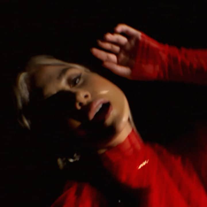 Mali-Koa Hoodのインスタグラム：「Midnight tonight my debut album Hunger comes out. I’ve spent a lot of time thinking about and working towards today. I know I’ll look back on this, proud of the story it tells. I’m grateful for my team and the creatives who helped it to life. Hunger is for all the people who’ve felt stuck between a rock and a hard place - there is always a way out. Hope the songs find a home in you x」