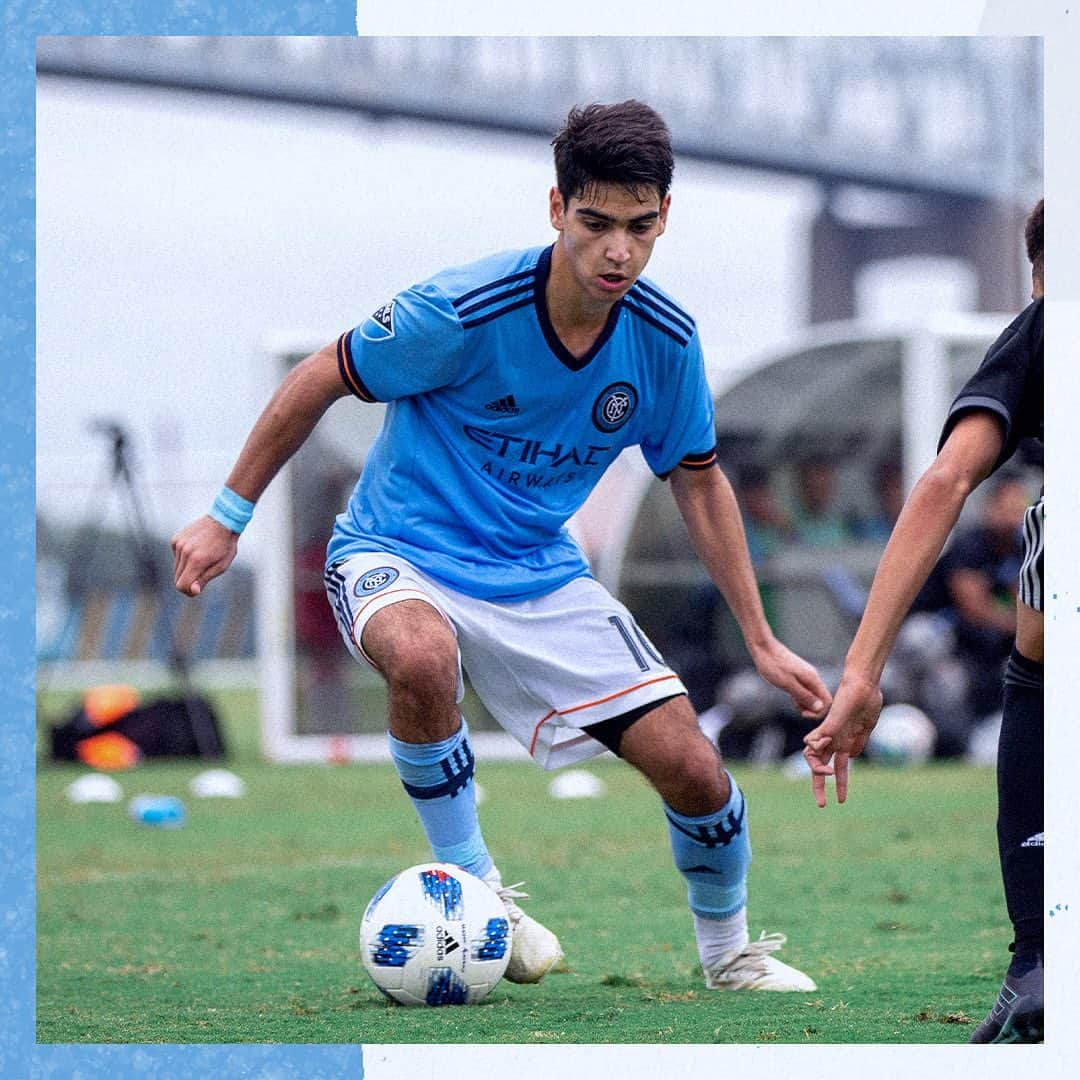 ニューヨーク・シティFCさんのインスタグラム写真 - (ニューヨーク・シティFCInstagram)「Ready to make his mark 🗽  💬 @andres.jasson #NYCFC」11月20日 8時04分 - nycfc