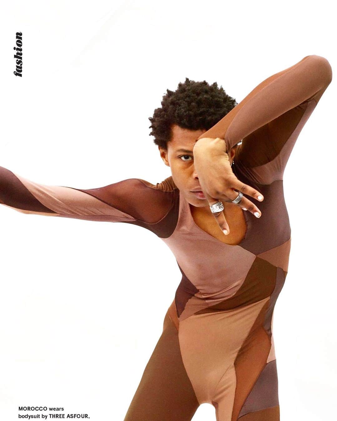 スリーアズフォーさんのインスタグラム写真 - (スリーアズフォーInstagram)「@moroccomamba in SS2020 “Human Plant” photographed by: @catherineservel for @newplaygirlmagazine styling: @jonathan_huguet」11月20日 8時23分 - threeasfour