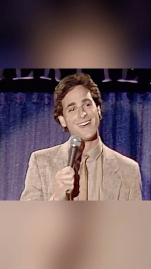 ボブ・サゲットのインスタグラム：「Feeling sentimental for stand-up and my roots. This is pre-Covid, pre-Full House and pre-cancel culture. I apologize for whatever I said here in 1984 on HBO. Rodney was obviously a big influence on me and became a dear friend. I miss him. Who doesn’t?」