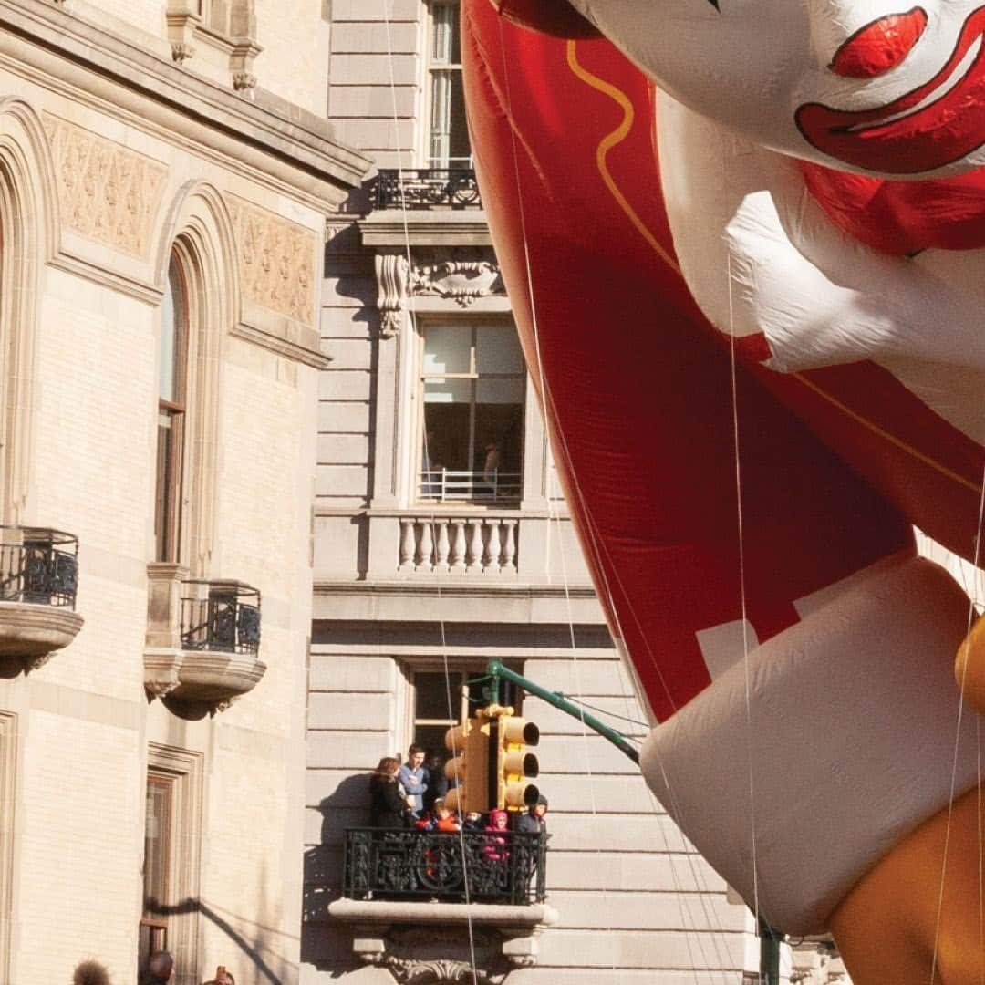 ドナルドのインスタグラム：「Guess what? it's that time of year again! #MacysParade」