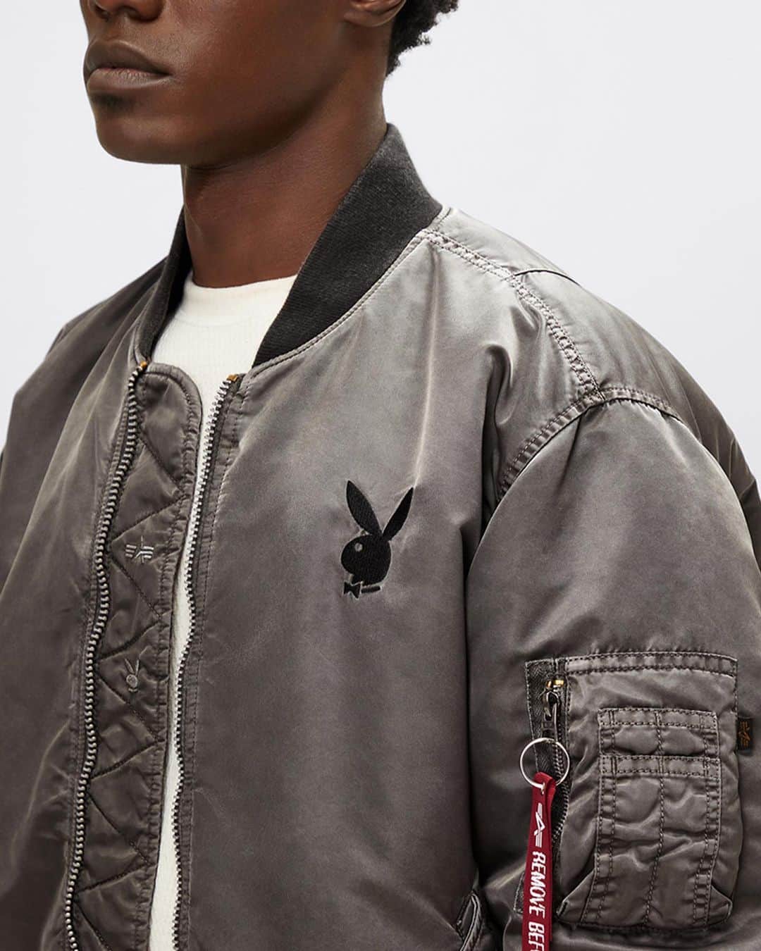 HYPEBEASTさんのインスタグラム写真 - (HYPEBEASTInstagram)「@hypebeaststyle: @alphaindustries and @playboy have linked up for its latest FW20 collaboration. The capsule features two iconic American imprints that have combined their signature aesthetics to create a limited-edition MA-1 bomber jacket. Dubbed the MA-1 Battlewash Flight Jacket, this piece sports a body made entirely from nylon and polyester that’s been treated to a garment-dyed “New Silver” finish, all while sporting key elements such as the Playboy bunny logo on the rear and chest. The jacket is available now for $250 USD.⁠⠀ Photo: Alpha Industries」11月20日 9時11分 - hypebeast