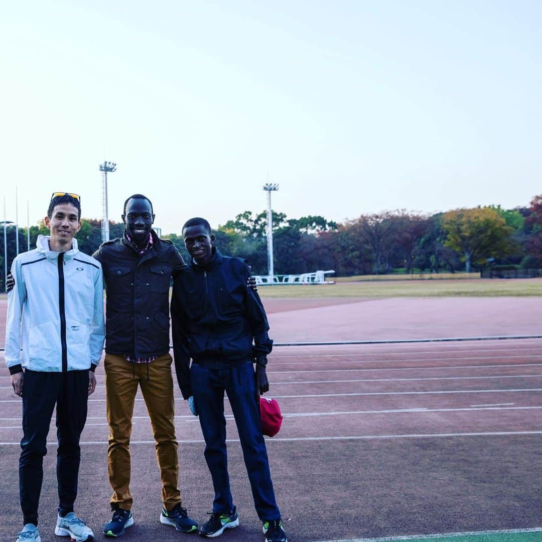 佐藤悠基さんのインスタグラム写真 - (佐藤悠基Instagram)「トップ選手の走りは最高の教科書  勉強になりました。  #leomo」11月20日 9時58分 - yuki_sato310