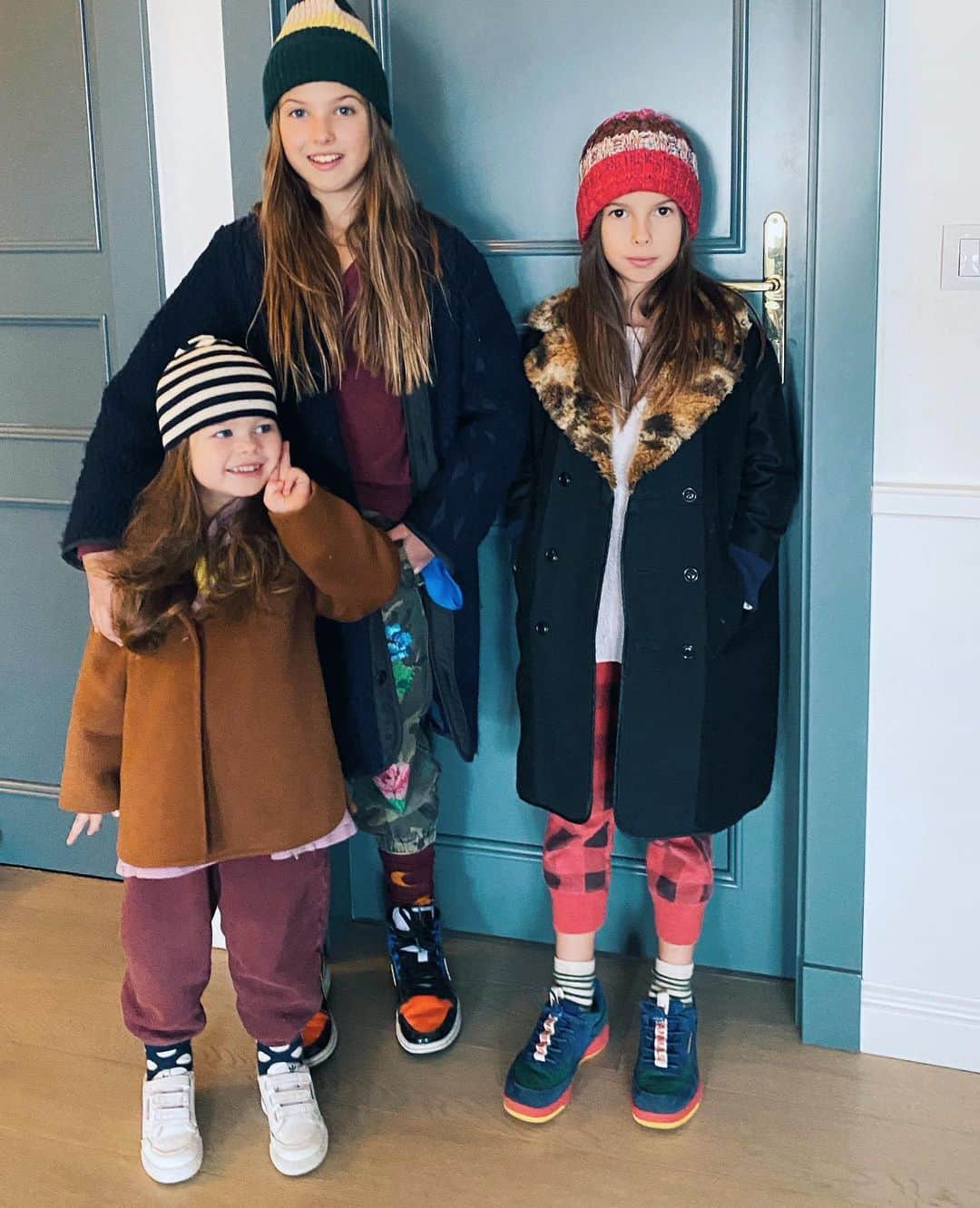 リュプカ・ゴイッチのインスタグラム：「✌🏽💜」